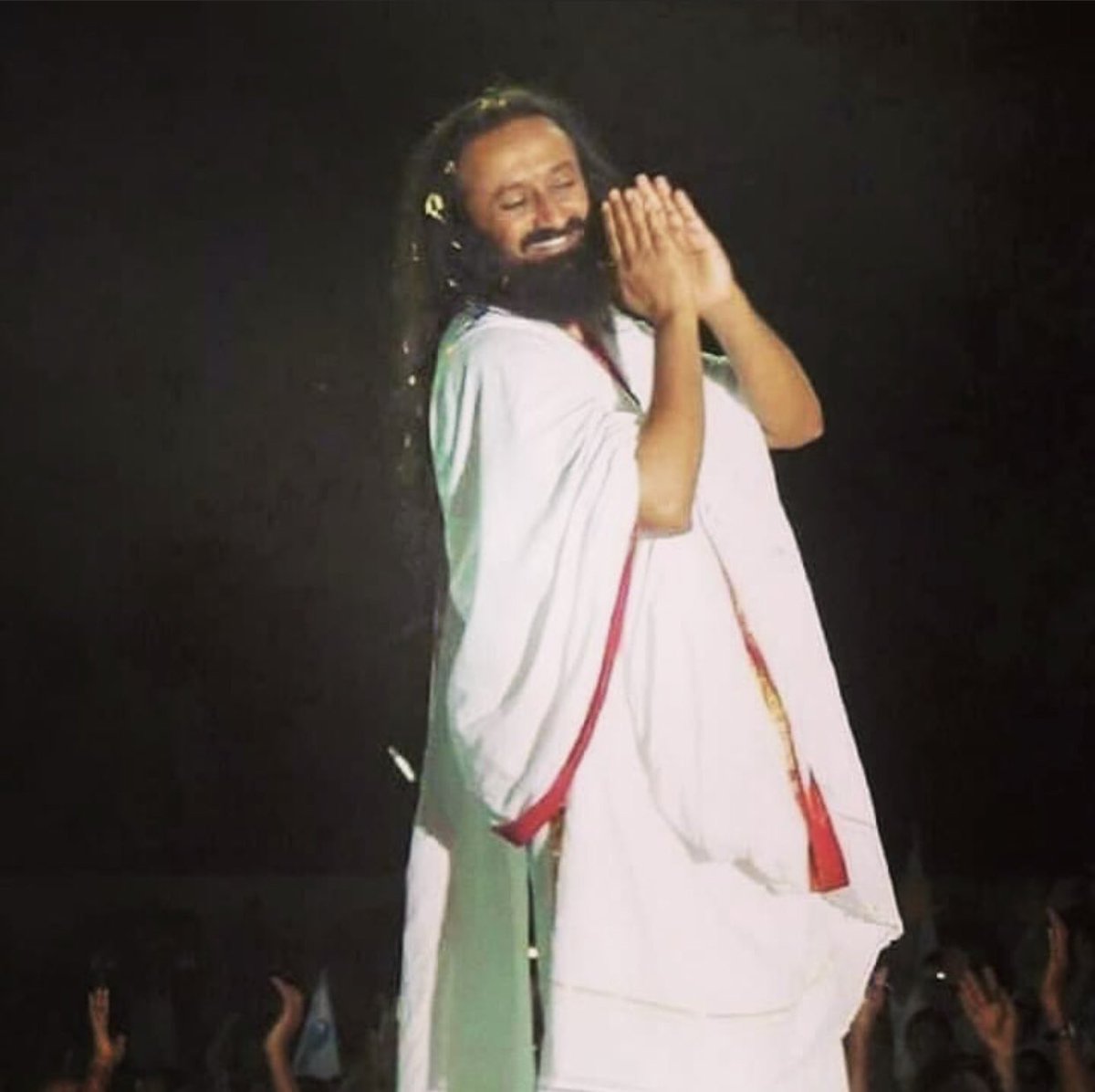 Sid_Mahey's tweet photo. HaPpYyY B’day - My Master -GuruDev @Srisri @ArtofLiving @AOLJalandhar13 https://t.co/0JKnZYf2KI