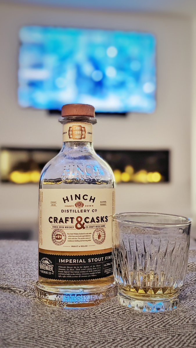 I haven't dipped into this dram for a while and it's just as good as I remember. This at cask strength would have been fantastic! #irish #whiskey @hinchdistillery @Whitewaterbeer