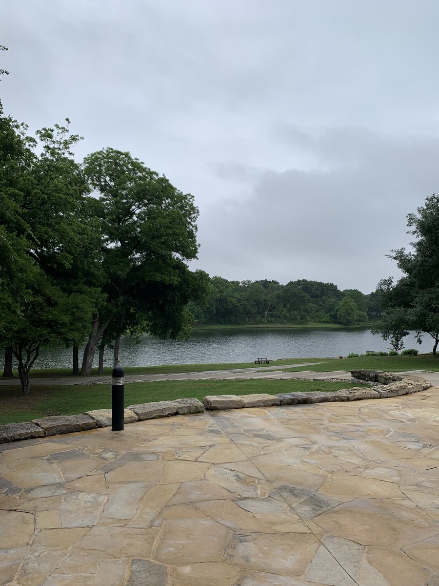 PhilForGeorgia's tweet photo. What does it mean to be #SolidBlack? “To be bold, brave, intentional, and unapologetic. To build upon all that Black culture, community and excellence represents and leave an impact that will be felt for generations.”
Inspiring week w/ fellow Black changemakers @Fritolay’s HQ. https://t.co/RN0Wbx1n2r