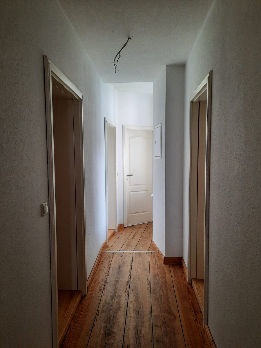 My boyfriend and I are moving into a new flat - in another city - at the end of the month and _this_ is definitely worth it.