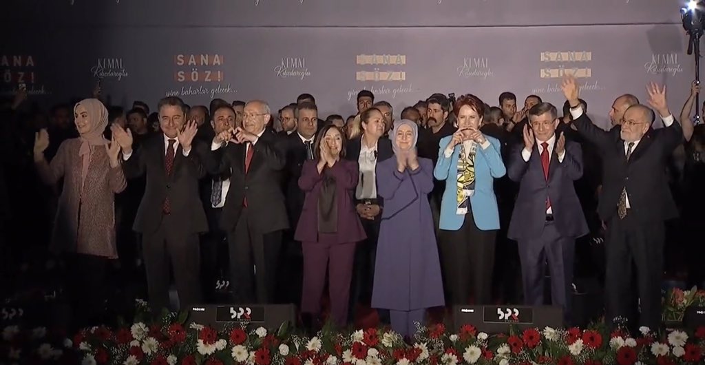 avbasmine's tweet photo. Bug��n Büyük Ankara Mitinginde Ankara Tarih yazdı. 14 Mayısta Türkiye Tarih yazacak. Bu bir sır değil, biz kazanıyoruz! https://t.co/idydrZeEGW