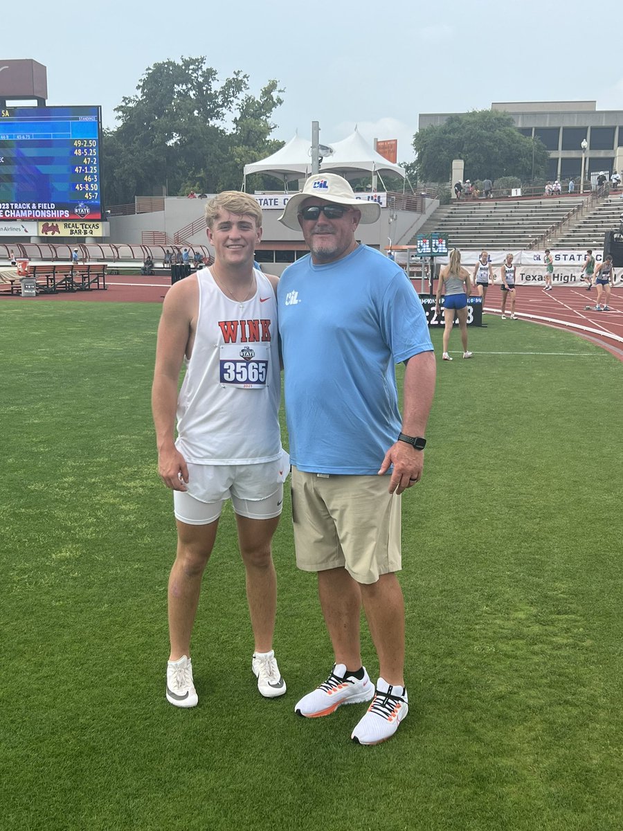 gibson_wildcat's tweet photo. Proud of these dudes!!  @WinkWildcats 4x200m @uiltexas #StateTrack …. First in school history … Go Represent https://t.co/qT923dIdkU