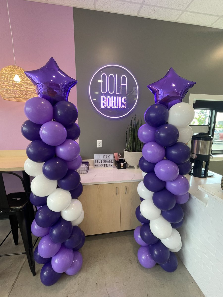 creationbyrosie's tweet photo. Oola Bowls Grand Opening in Lebanon, Pa! Check it out! @OolaBowls #balloons #grandopening #oolabowls #lebanon #ballooncolumns #balloondecor #eventdecor https://t.co/ilZ5cqmkub