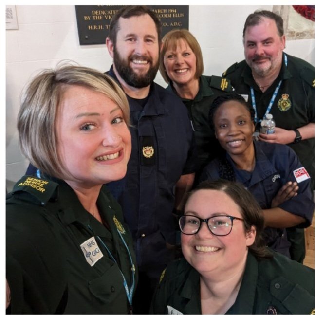 debarmstrong66's tweet photo. @Ambo_Pete @WelshAmbulance @SJACymru https://t.co/Nxh9yXVDDC