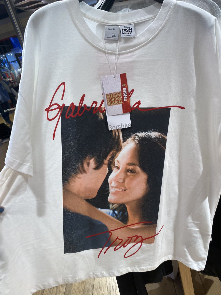 ablam bunu almama izin vermedi ağlıyorum