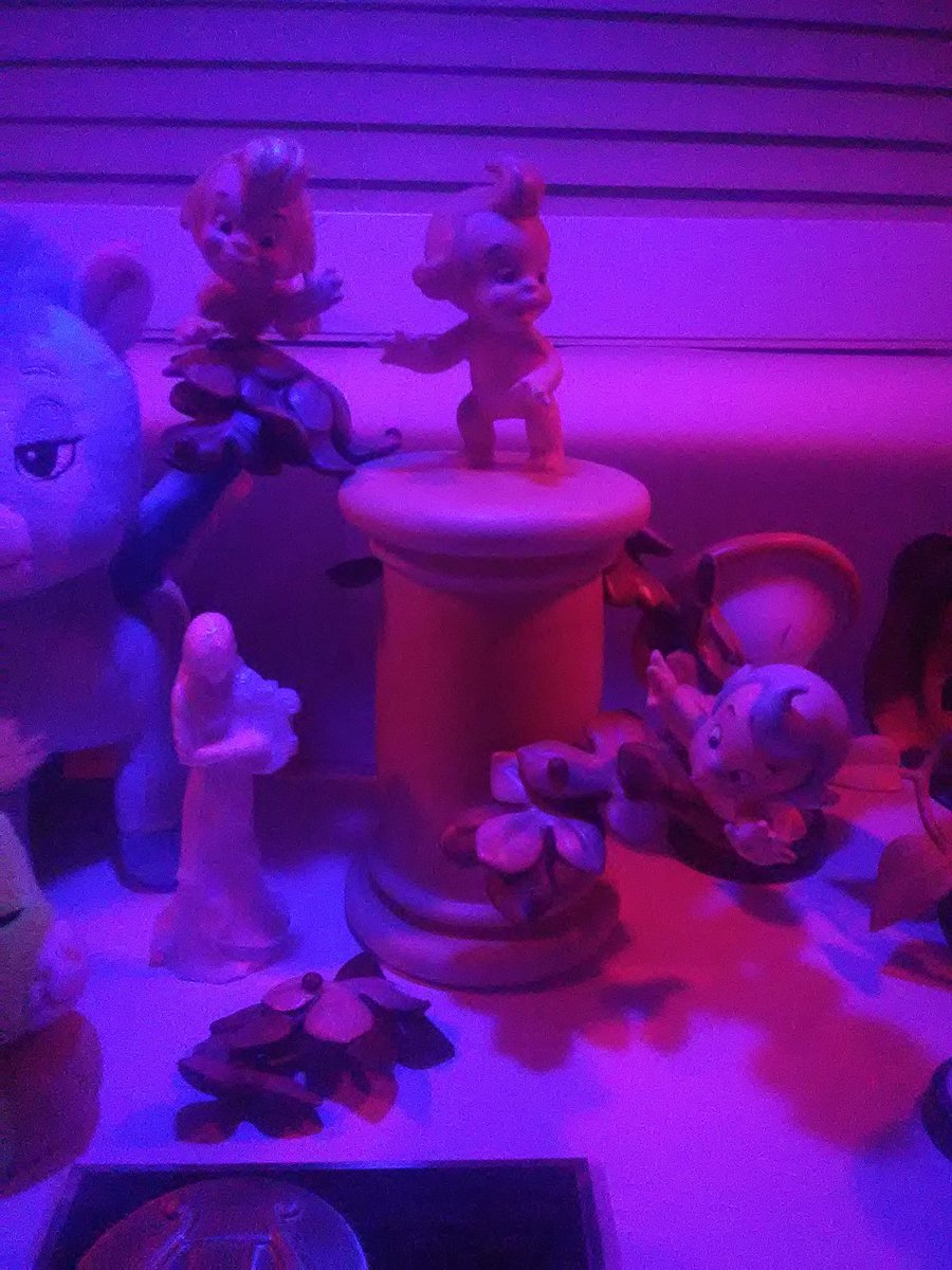 ThePolishArtist's tweet image. My own little dedicated Fantasia (1940) corner colorfully lit up at night.

The end goal was to give off the whole Mount Olympus vibe from The Pastoral Symphony segment.

🎼🎻🎺🥁🎹🎶

#Disney100 #TheNutcrackerSuite #ThePastoralSymphony #mushrooms #cherubs #PeterPegasus #fairies