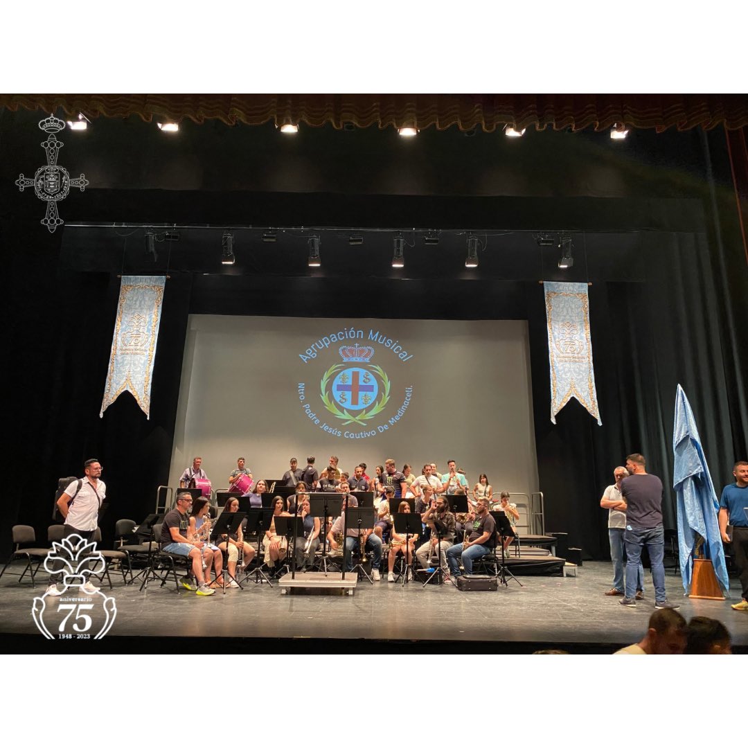 PatronaML's tweet photo. #ANIVERSARIO || Hoy ha tenido lugar el ensayo general del Concierto Benéfico “Unidos por ti, Victoria”.
Damos las gracias a las 4 bandas por el esfuerzo y trabajo.
Paz y Bien https://t.co/eW5UOg4dbm