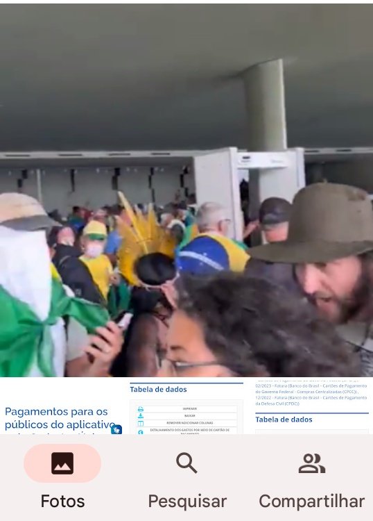 MarcioBoni3's tweet photo. Desde quando aconteceu a invasão dos três poderes eu guardo esse print na galeria e fico me perguntando, quem São esses dois, agora estou postando para ver se alguém conhece 👇👇 https://t.co/bUFnA8Kgvz