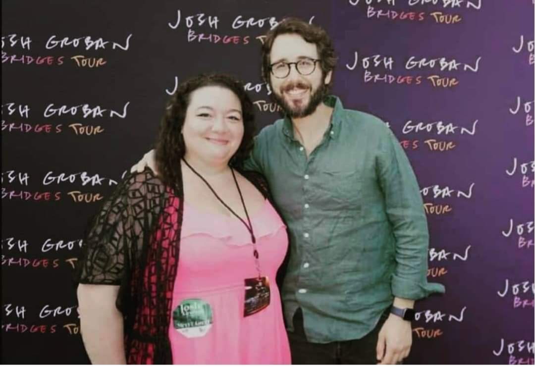 taraberger86's tweet photo. My 2016, 2019, 2021, 2023 pictures w/ @joshgroban and I'll never forget all the shows in-between. Been a fan since his appearance with @SarahBrightman on her La Luna tour 23 years ago when I was 13. From Seattle to New York, it's been love ever since! https://t.co/KBS8i3RUc5
