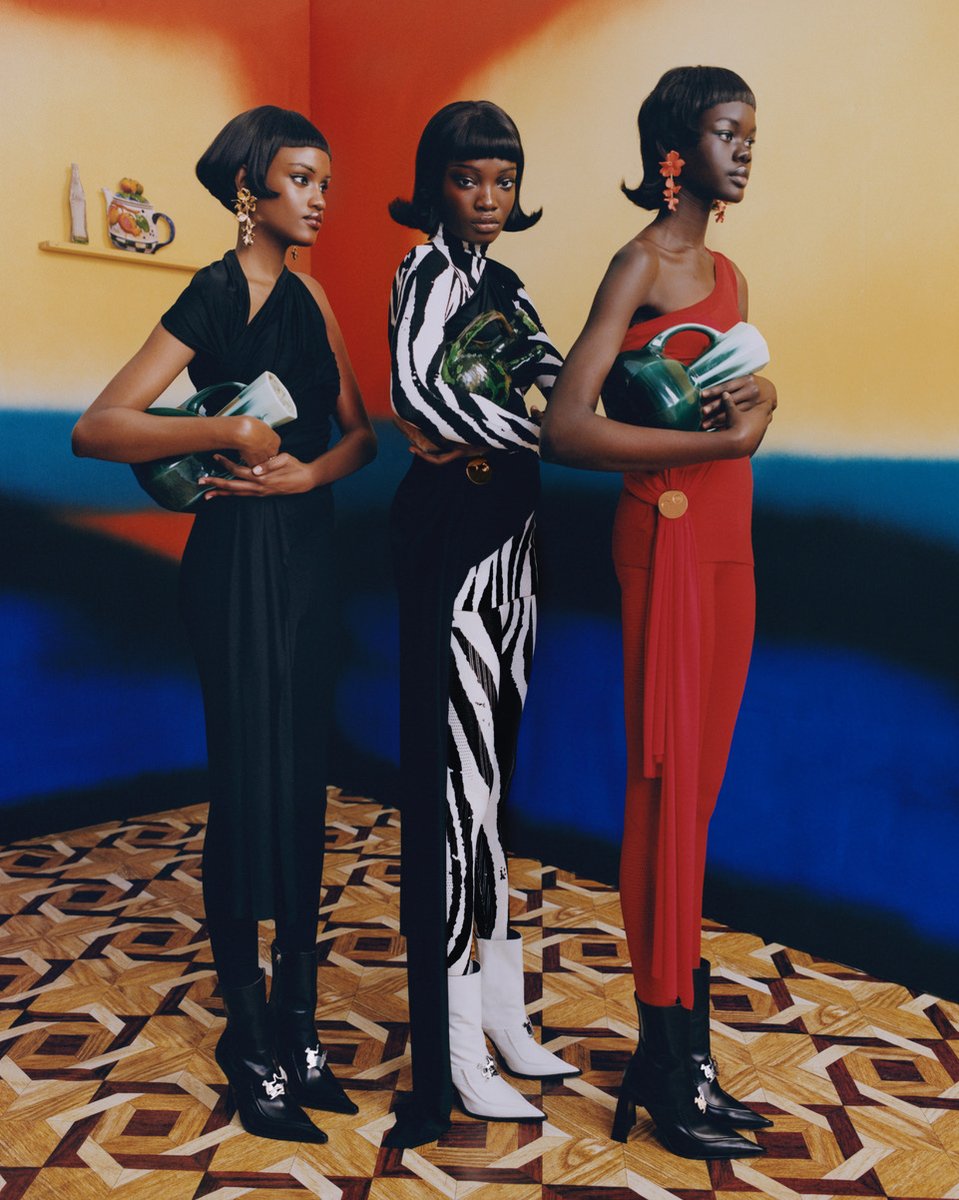 Today’s muse is Nadine Ijewere, a London-born photographer, whose work embraces a multi-faceted view of beauty in a world where it is commonly narrowed. #todaysmuse #museandmuseums #nadineijewere  #blackart #nadineijewere