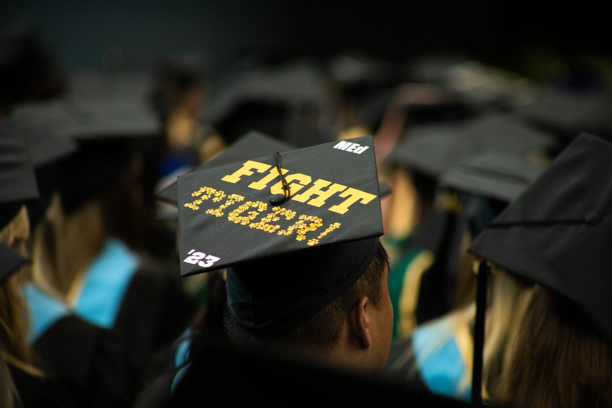 Mizzou's tweet photo. A day no one will ever forget. 🎓💛🖤
Congratulations to all who can now say they are #MizzouMade! https://t.co/fSZJCsOyGn