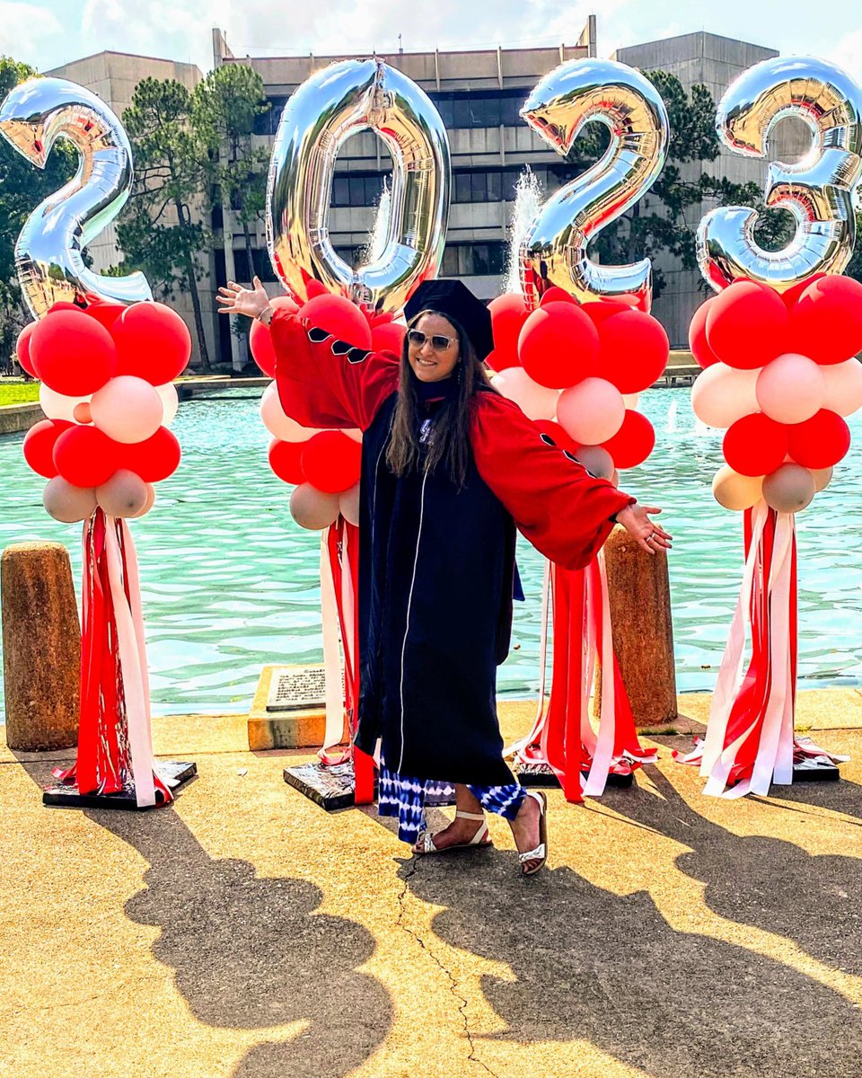 LASantacroce22's tweet photo. Officially graduated with my PhD in cognitive neuroscience from the University of Houston! Special thanks to my advisor Ben Tamber-Rosenau, my fellow 2017 cohort member Brandon Carlos, and the other @CNA_Lab members—couldn't have done it without you guys ❤️ https://t.co/Yy9djhxx1f