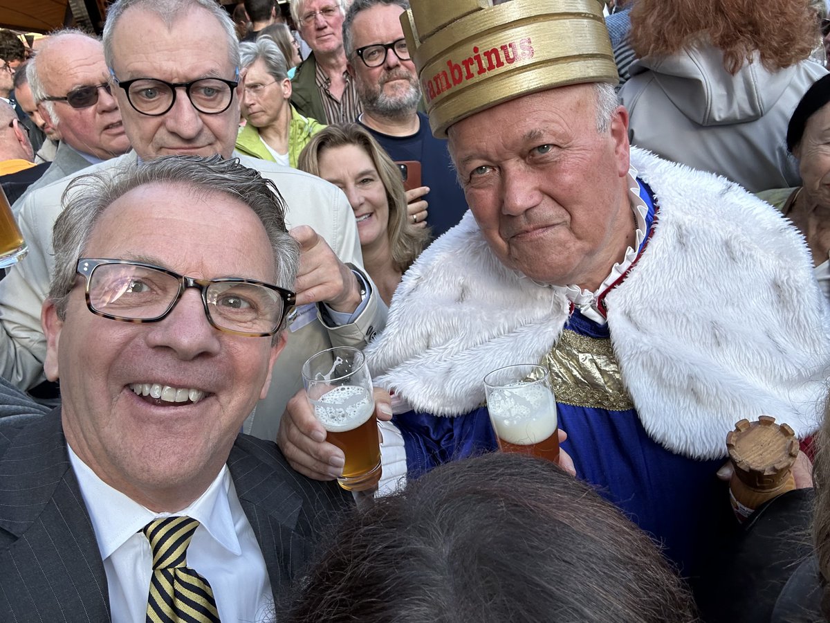 Mayor Lloyd Winnecke (@mayorwinnecke) on Twitter photo Joined by the Beer King as we kick off the official opening of Maiwoche in our sister city, Osnabrück, Germany.
Maiwoche is comparable to our <a href="/westsidenutclub/">West Side Nut Club</a> Fall Festival! Joined by the Beer King as we kick off the official opening of Maiwoche in our sister city, Osnabrück, Germany.
Maiwoche is comparable to our <a href="/westsidenutclub/">West Side Nut Club</a> Fall Festival!