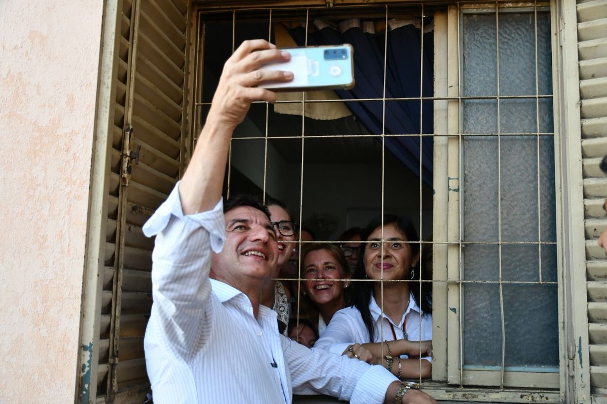RSanchezOK's tweet photo. Seguimos caminando, escuchando, conversando y recibiendo el cariño de todos los tucumanos. En Banda del Río Salí las necesidades son muchas. Cuando seamos gobierno vamos a poder dar las soluciones que los vecinos están necesitando.
#JuntosGanamos #SanchezGobernador https://t.co/jnfw2JYZdB
