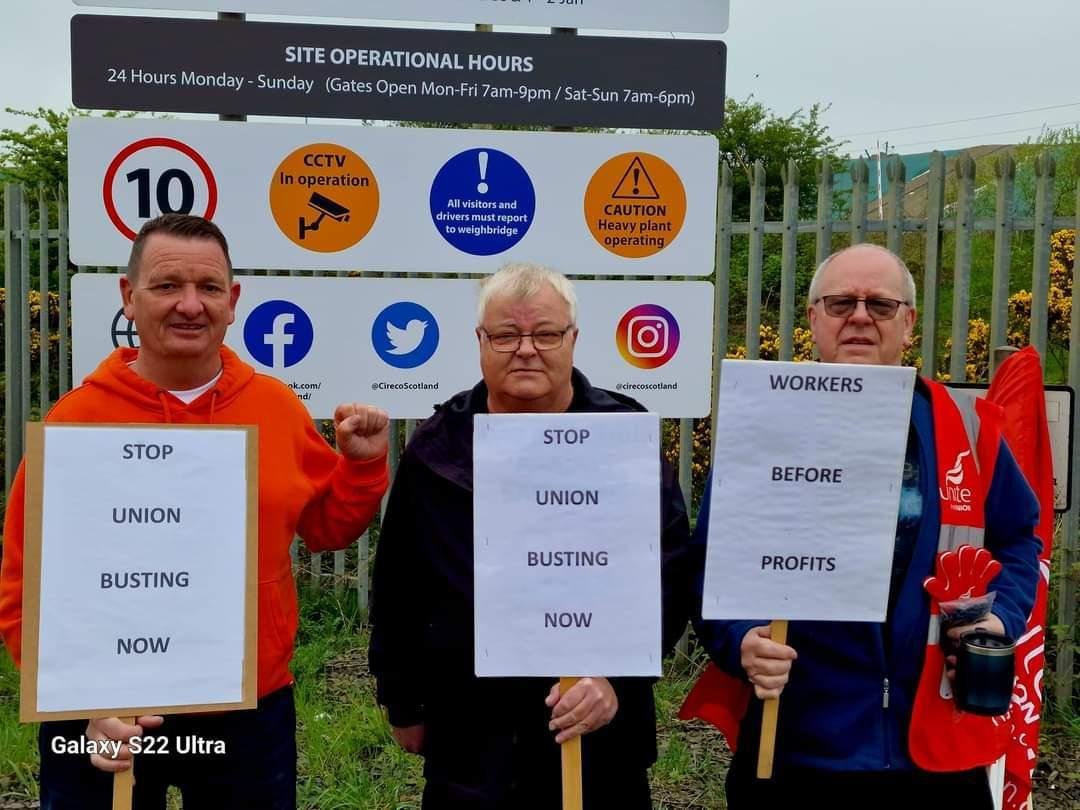 JohnGil67338838's tweet photo. "Our members are of the opinion that they are taking profit before people – it is all about profit for them," said Mr Gillespie.

"They are taking profit before health and safety and trying to union bust (where members are not encouraged to be part of a union)." https://t.co/Y4zM7IbV6A