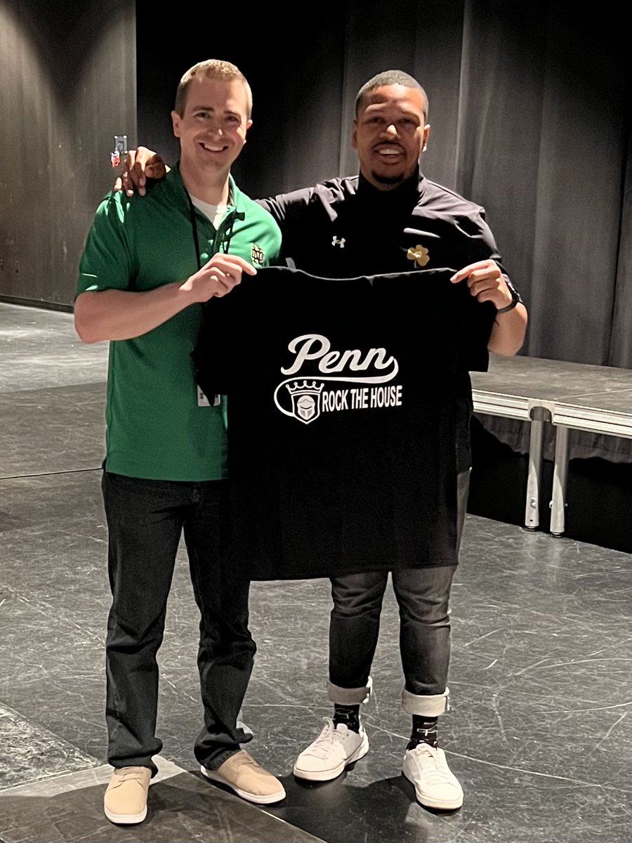 FreshAcademyPHS's tweet photo. Some of our FA and EC 9th graders got to hear former NFL and ND WR Amir Carlisle talk about his story and share some life advice. Thank you Amir for spending time with us today! #PHMExcellence https://t.co/imzMj8SUlK