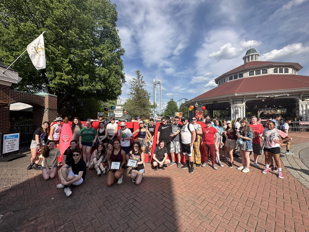 TWO Gold Medals from the Great East Festival. Congratulations to all of our NHS Band and Choir students!!!
Come and see these award-winning groups in our final concert this year on 5/18!