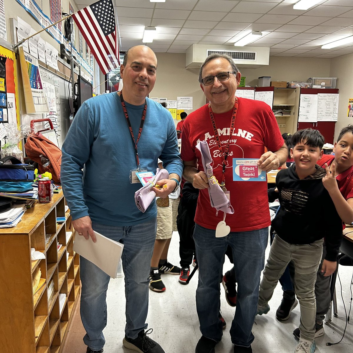 WRS_MSFarray's tweet photo. Its been a Tiki-RiFFIC Teacher Appreciation Week!! @PrincipalBJohns @shanta_creeks @HISD_ESO1 @HISD_Wraparound @AAMilneES https://t.co/jeMTB9gHFJ
