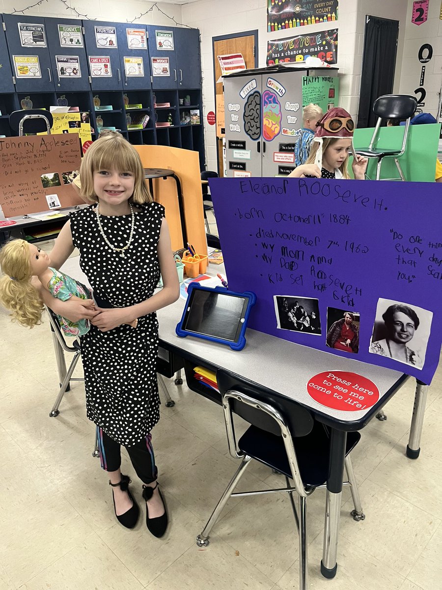 Mrs. Jenkins tweet media