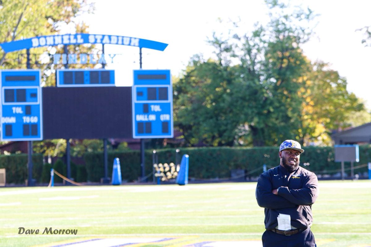 Question from a parent was…. why do I coach and do all I do…..

I’m just one big Dad. 

I love organizing and making things happen and serving people. I’m good with taking all the bullets in order to see other people WIN. My joy comes from others success. 

#ALLIN