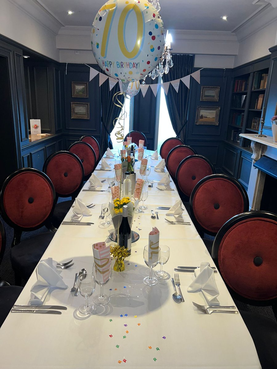 HIMaidstone's tweet image. The kitchen team plating up for the 70th birthday celebration - a private dinner in the Library.
Such a lovely room for a special occasion. 
himaidstonehotel.co.uk/events-and-occ…
#celebration #privatedinner #functionroom #birthdaymeal