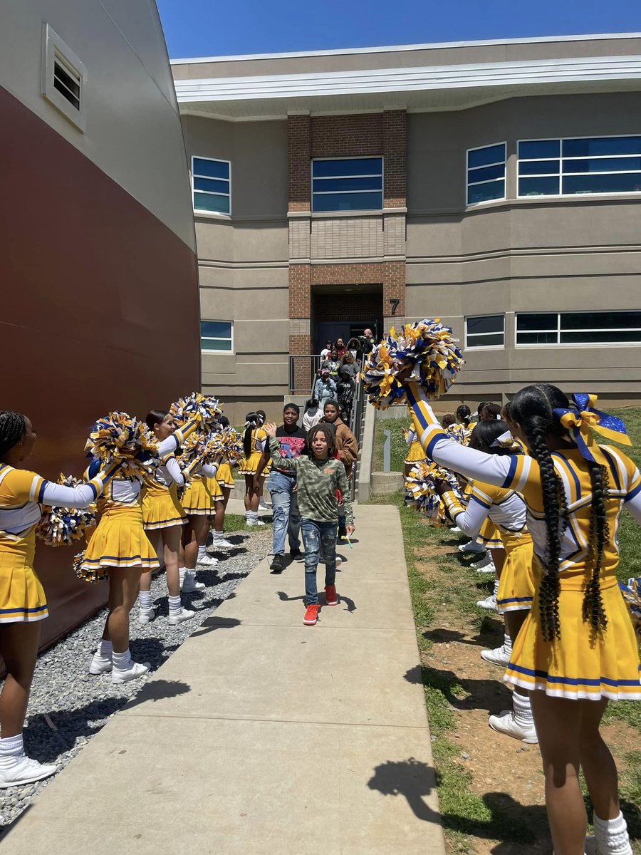 Roanoke City Public Schools on Twitter: "Our students finished their