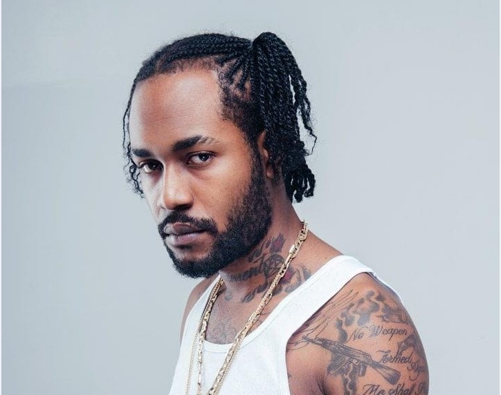 Hapilos's tweet photo. Drive roun inna which rental ⁉️ Come yah mek me buy yuh a big benz van 😍✇
@jahvillani seh everything #DesignerMade 🤩 Stream Now: https://t.co/KPIcjV3wT2
@kit_boss_records
#Jahvillani #KitBoss #KitBossRecords #DancehallMusic #Dancehall #DancehallArtist #DancehallDaily https://t.co/o2iZr5HyyJ