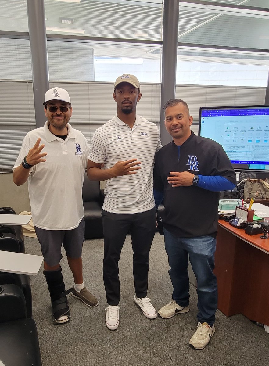 DiamondRanchFootball (@dranchfootball) on Twitter photo Thank you to UCLA Coach <a href="/KodiWhitfield/">Coach Whit</a> for visiting Diamond Ranch Football today to gather Information on our student athletes and chatting with our Principal Dr. Gomez <a href="/PomonaUnified/">Pomona Unified School District</a> <a href="/DiamondRPUSD/">Diamond Ranch High</a> @DRCoachMartinez <a href="/qbeacademy/">Coach Mike Esquivel</a> @UCLA_Recruiting <a href="/UCLAAthletics/">UCLA Athletics</a> @UCLAChipkelly Thank you to UCLA Coach <a href="/KodiWhitfield/">Coach Whit</a> for visiting Diamond Ranch Football today to gather Information on our student athletes and chatting with our Principal Dr. Gomez <a href="/PomonaUnified/">Pomona Unified School District</a> <a href="/DiamondRPUSD/">Diamond Ranch High</a> @DRCoachMartinez <a href="/qbeacademy/">Coach Mike Esquivel</a> @UCLA_Recruiting <a href="/UCLAAthletics/">UCLA Athletics</a> @UCLAChipkelly