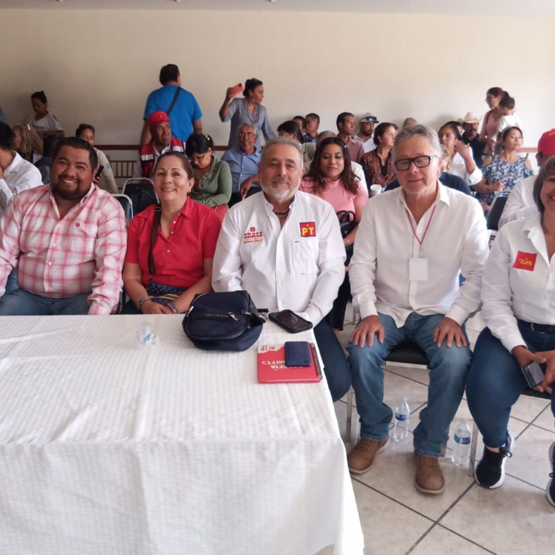 Campos_profe's tweet photo. En capacitaciรณn en el Partido del Trabajo ยก๐ ๐ฌ๐๐๐๐ซ ๐ฅ๐๐ฌ ๐ ๐๐ซ๐ซ๐๐ฌ ๐ฉ๐จ๐ซ ๐๐จ๐๐ก๐ฎ๐ข๐ฅ๐!
#ProfeCampos #Distrito16 #Coahuila @RicardoMeb https://t.co/MNOEhk8Llm