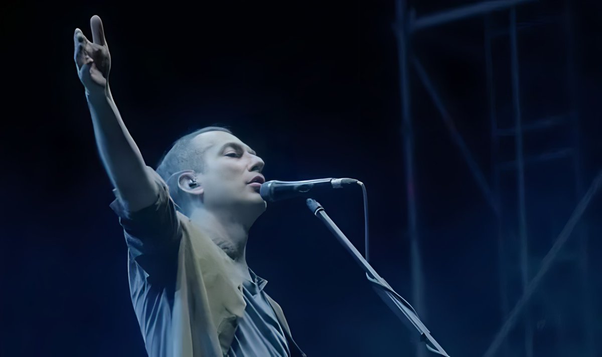 Mor ve Ötesi, Kemal Kılıçdaroğlu’na selamlarını ileterek desteğini açıkladı.