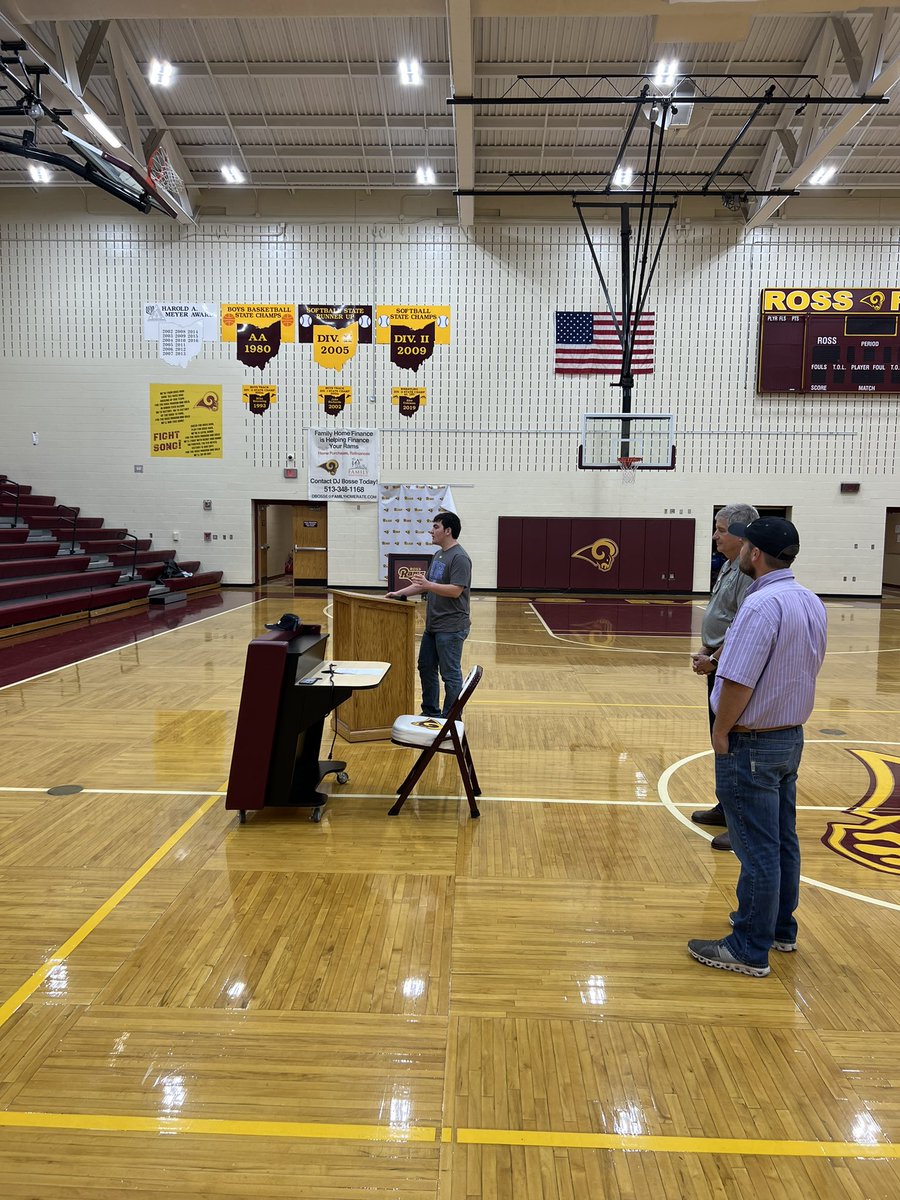 RossRams1's tweet image. Undoubtedly one of the more unique signing days we’ve ever had!  Congrats to Ray Beneker for signing as a member of the Livestock Judging Team at Hutchinson Community College in Kansas!  #GoRams  #AllHail  #RossBetterTogether  @HutchCCNews