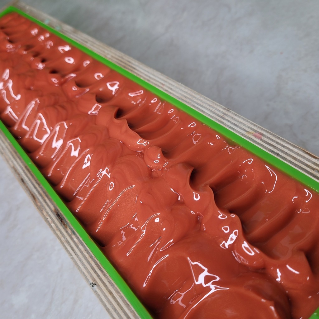 KiltedSuds's tweet photo. Lucky Irish Bar Soap - Spicy top notes of allspice blended with rich leather. Middle notes of tobacco leaf and clove blend into the woody, deep base of sandalwood, amber, and peppercorn.
.
Grab a bar for yourself from the link below, shop the photo or checkout the link in bi… https://t.co/JoC4Dy0qAE