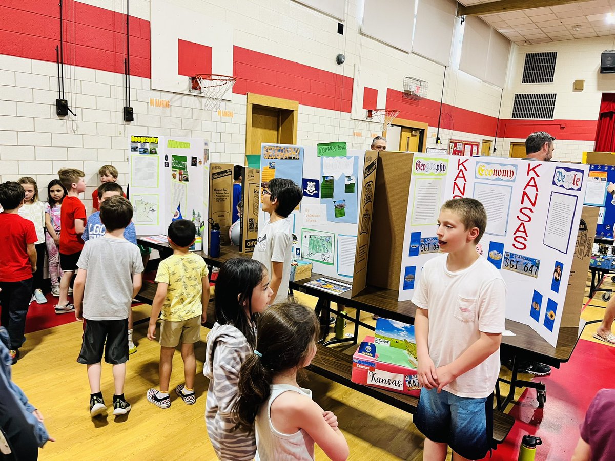 Nicole McLaughlin tweet media