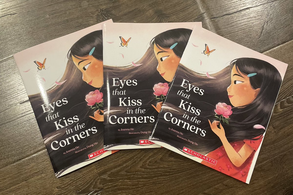 hannakimwrites's tweet photo. In honor of #AAPIHeritageMonth and #TeacherApprecationWeek, I am giving away 3 copies of one of my favorite books, EYES THAT KISS IN THE CORNERS by @JoannaHoWrites 🤩🥰 

To enter:
⭐️Follow me
⭐️Retweet
⭐️Comment what grade/subject you teach!

Ends on Monday (5/15) at midnight💕 https://t.co/cKb8RopjNV