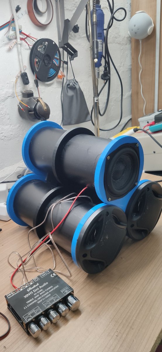 LED Patrick🚥 / @pbl0m@phpc.social tweet media