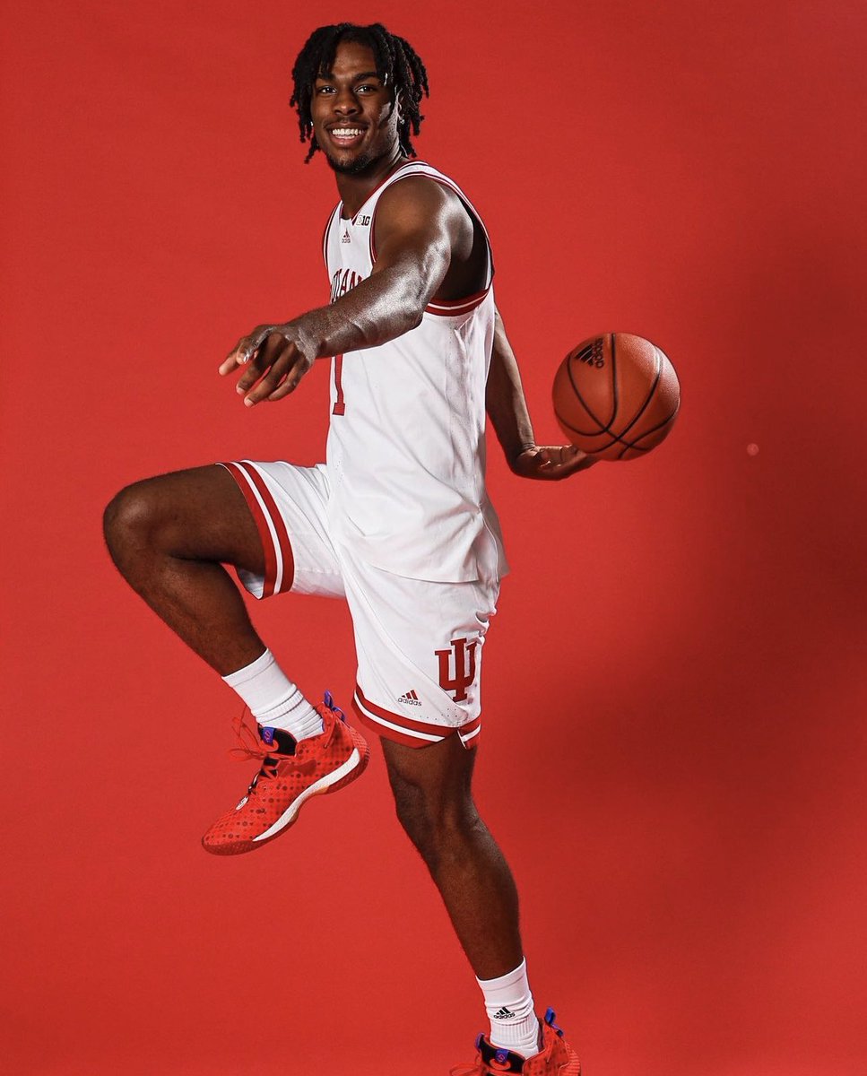 Barstool IU tweet media