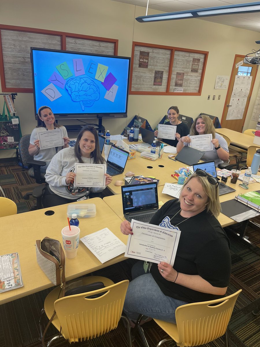 Mrs. Cook tweet media