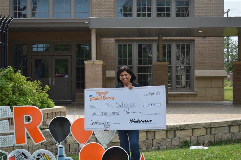 psja_tstem's tweet photo. Congratulations to Nora Salazar for being recognized as a "What-a-Teacher." 🎉🎉🎉 She was surprised with a $1000 donation to assist her endeavors with her students. 💙⚡️ https://t.co/3FtJm3ACfV