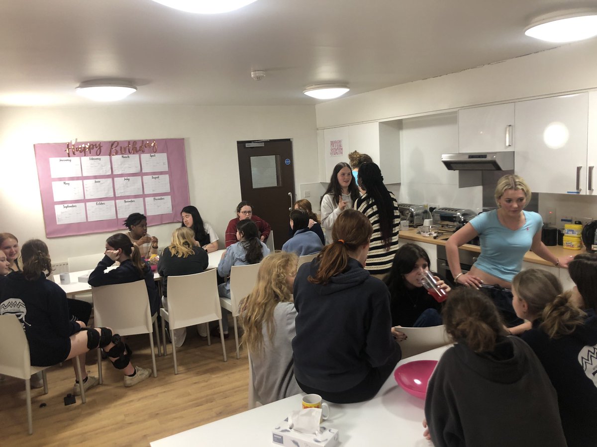 Favourite time of the week - hot chocolate and chat #fenfamily #kitchenparty