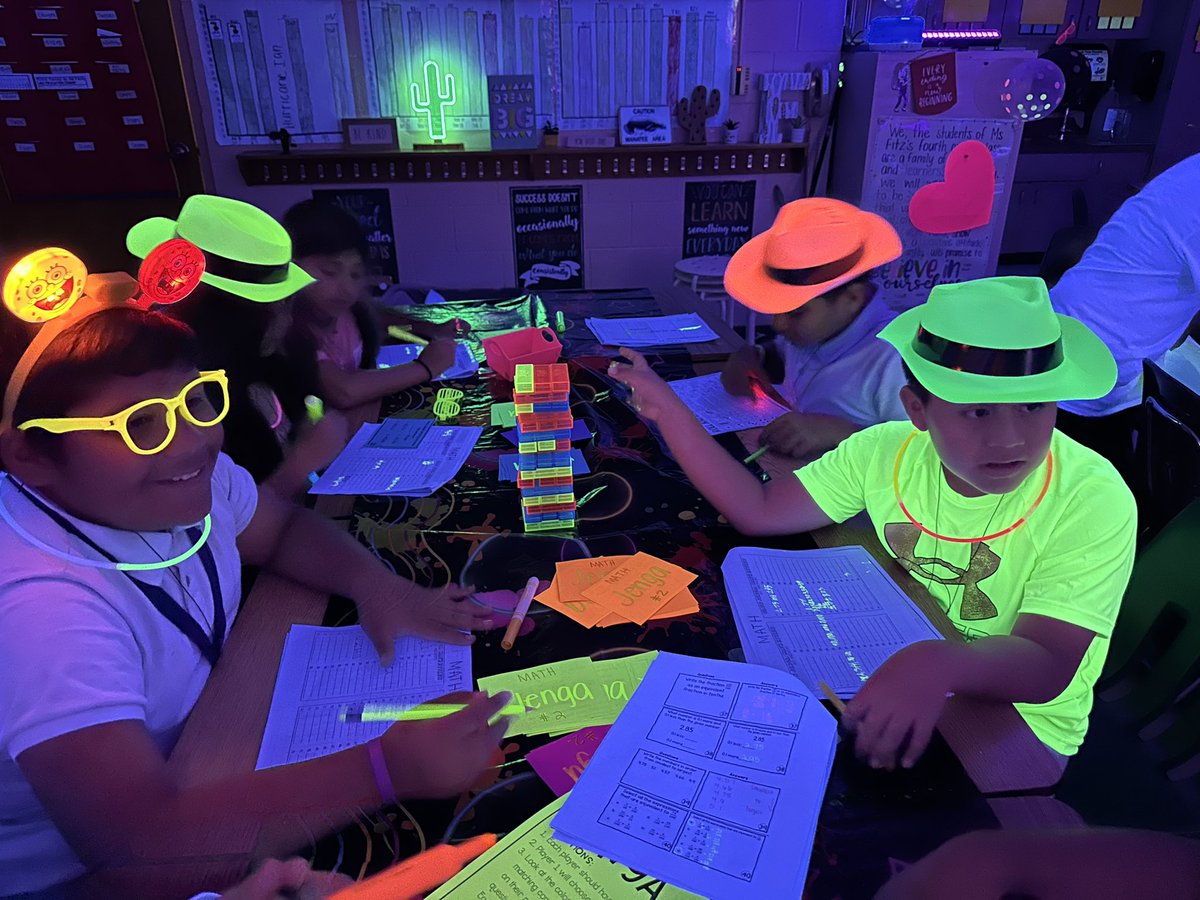 4thwithMsFitz's tweet photo. Today was our turn to GLOW what we know before our big test next week! We had a ton of fun reviewing our ELA and math skills. Glow day 2023 was a success! @GTEtoucans #WeareReadyForTheTest #FourthGrade #GlowWhatYouKnow #AnotherYearInTheBooks https://t.co/dKiGr1SI7e