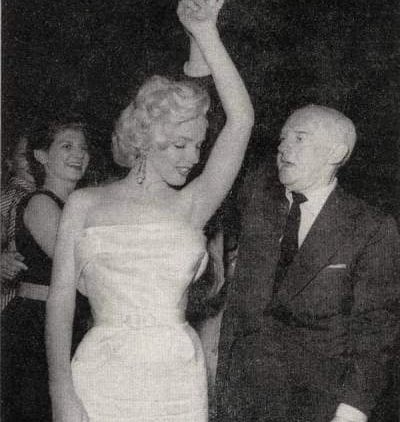 Clubpassionmar2's tweet photo. #Marilyn #marilynmonroe #clubpassionmarilyn #walterwinchell #ciros #damonrunyoncancerfund #louellaparsons #stpetersburgtimes #focus https://t.co/AhEOXBkEDv