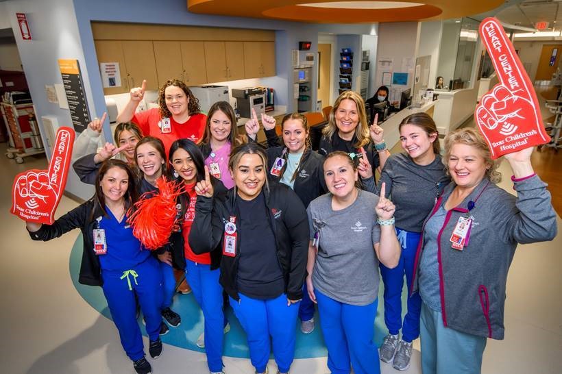 Happy #NursesWeek to our excellent nurses in the @TexasChildrens Heart Center! We appreciate all of your hard work! Additionally, we are happy that @FOX26Houston featured one of our outstanding nurses, Barb Elias, today in their coverage. Check it out at fox26houston.com/video/1220108!