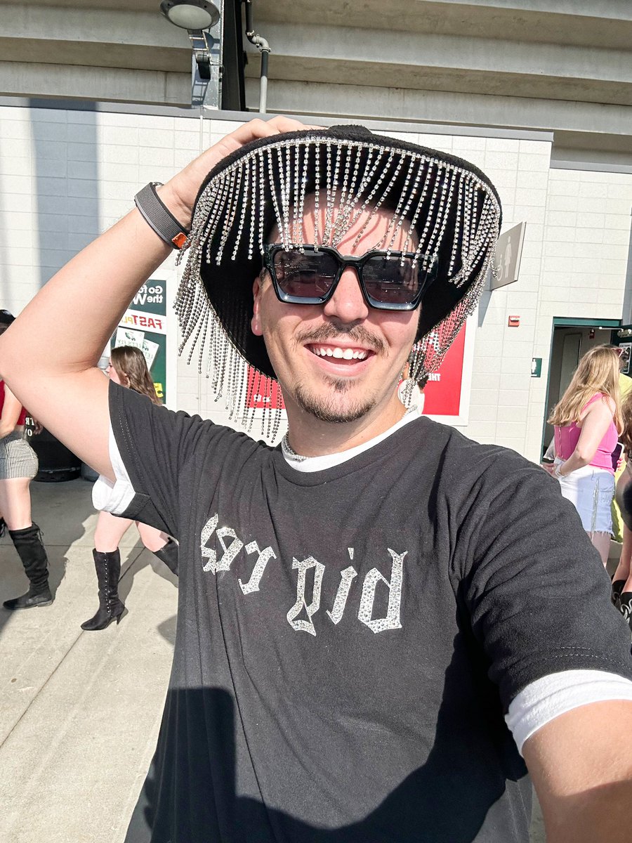 Andrew Smith tweet media