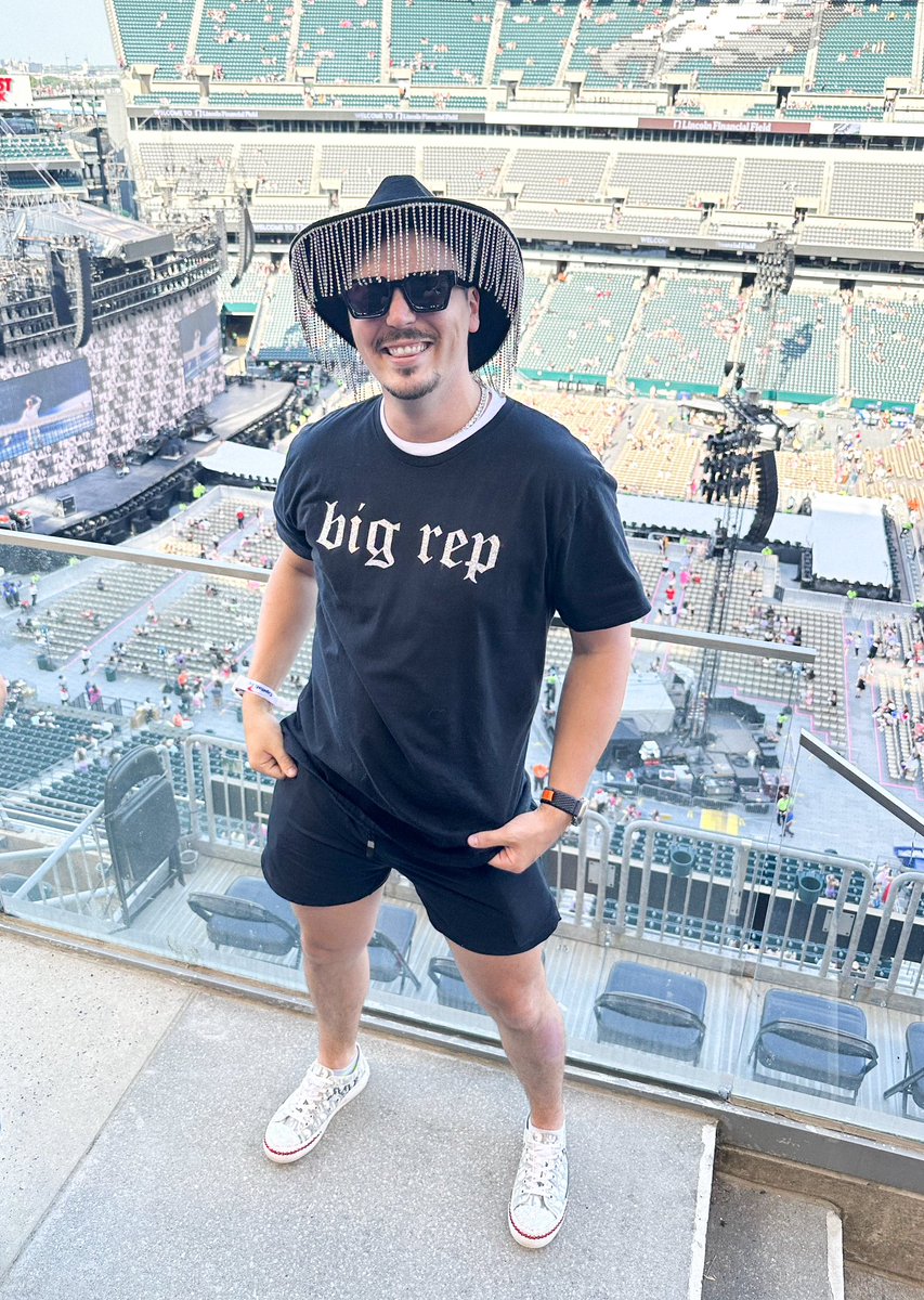 Andrew Smith tweet media