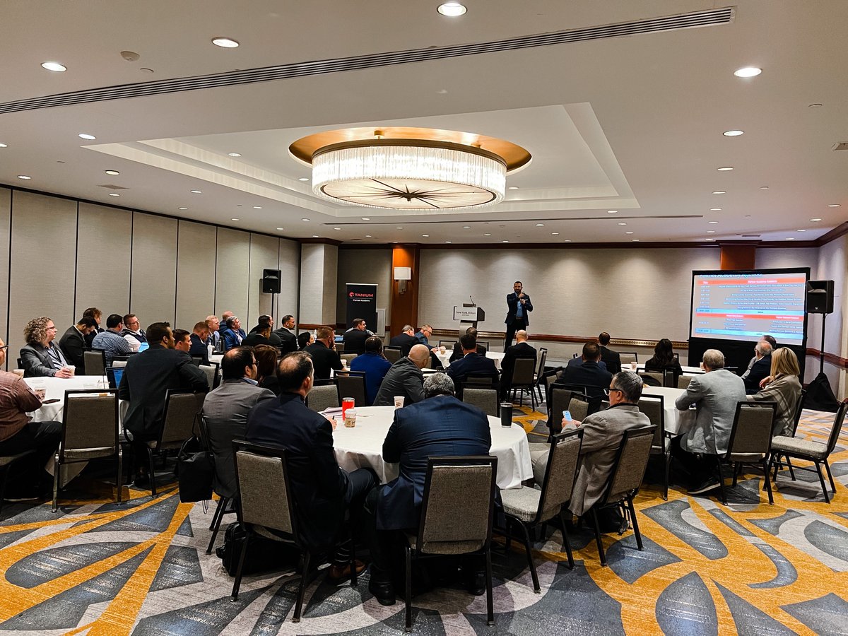 Tanium's tweet photo. ✨ Highlights from #TaniumConverge NYC:

1️⃣ Tanium's Mark Sindoni takes the stage 
2️⃣ Full house at the Partner Academy 
3️⃣ Session from the NYDFS: Raising the Bar on #Cybersecurity with Tim Morris

What a great turn out. Thank you to everyone who made it! #TaniumXEM https://t.co/LbhpmEfmL6