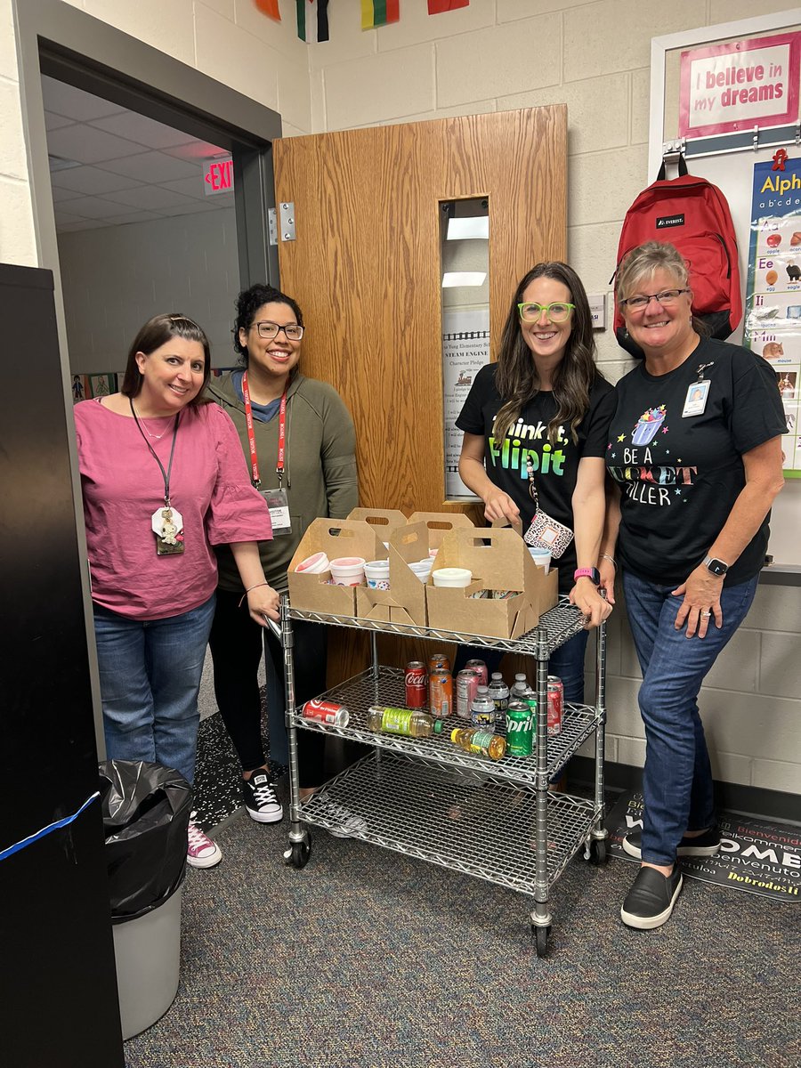 Chris Yung Elementary School (@chrisyunges) on Twitter photo Thank you to the Chris Yung PTO for wonderful teacher appreciation week celebration! ❤️🚂<a href="/CYESPTO/">Chris Yung Elementary PTO</a> Thank you to the Chris Yung PTO for wonderful teacher appreciation week celebration! ❤️🚂<a href="/CYESPTO/">Chris Yung Elementary PTO</a>