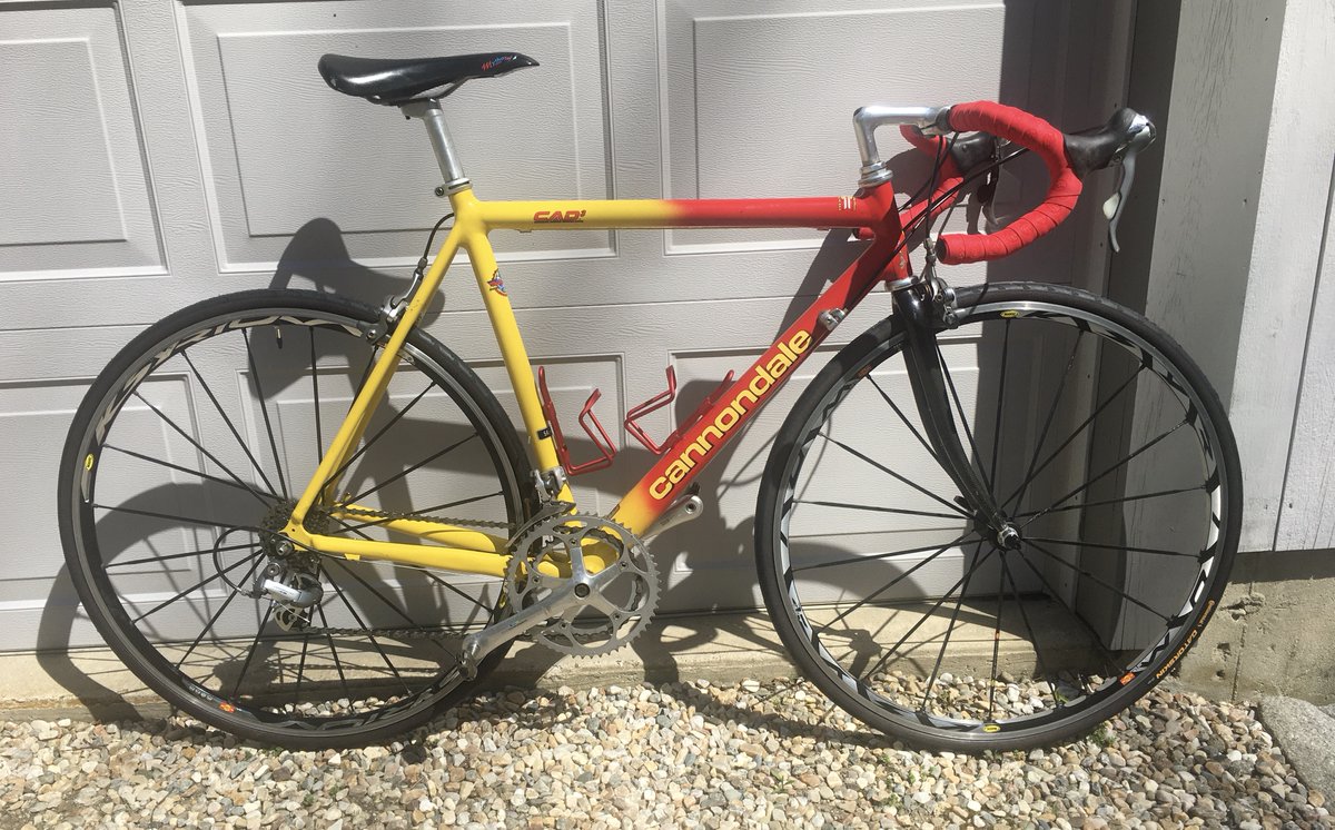 d9monti's tweet photo. Never be afraid to buy a good quality bike.
This is my 26 year-old @RideCannondale #CAAD3. Just spent about $200 to refurbish it, including new tires ($100) and a used @Mavic #Ksyrium front wheel I found on @eBay ($70).
It cost $1600 new in 1997.
#PenniesPerRide #cycling https://t.co/5tYi7xwKq2
