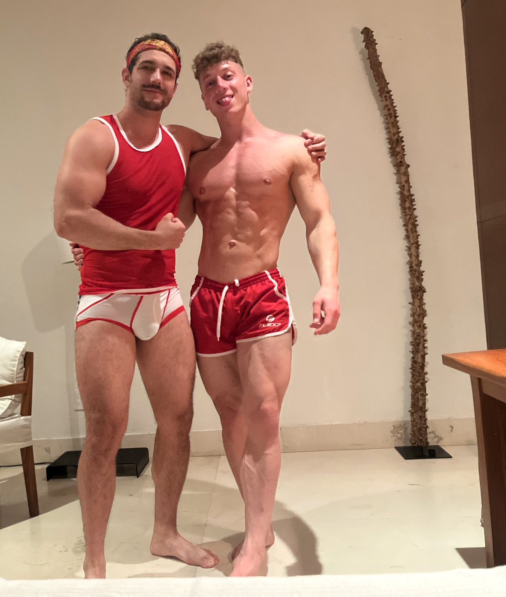 hotmartin25's tweet photo. 👨🏼‍❤️‍💋‍👨🏻🌟The best time🔥😍@FelixFoxXXX 🍑🇺🇸@hotmartin25 🍆🇲🇽💫🍿🎬🎞🎥😏Fans: @kalemox 🪄Go!👋🏻💦🎯☔️Get 85% off OF/JFF🔴🔥🔴🔥🔴🔥👇🏻:
✅🎬https://t.co/q4ha1eho35
✅🎬https://t.co/q4ha1eho35
✅🎬https://t.co/clShXFy2HK https://t.co/lzrROgSp24
