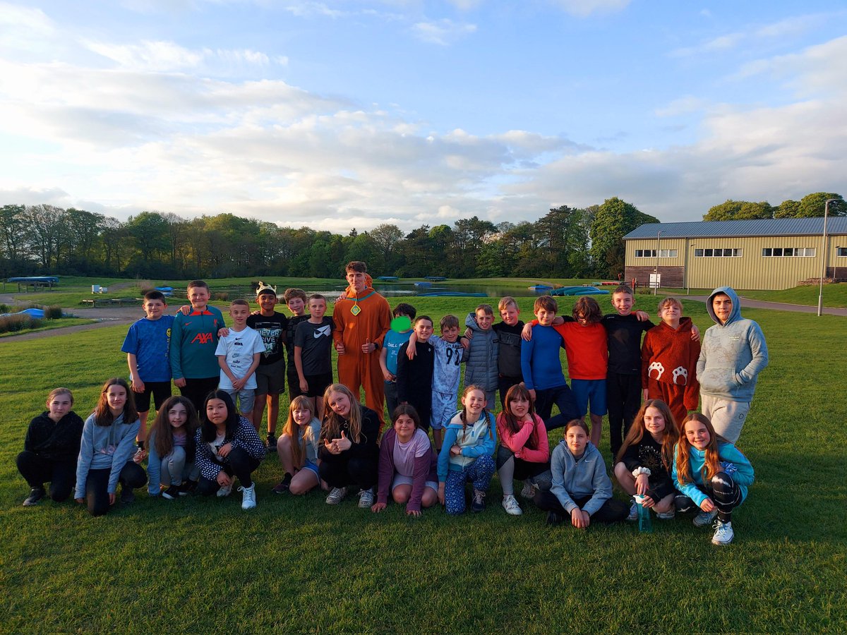 High Cross Primary School tweet media