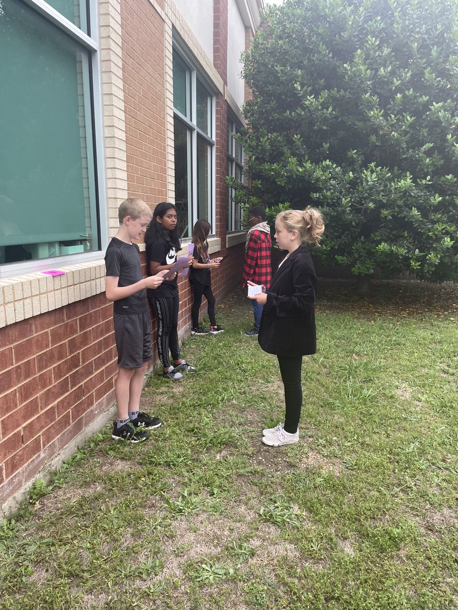 Jones_Teaches's tweet photo. Our Living History museum was a success! These famous Texans shared their monologues today and did such a great job! ⁦@HMECardinals⁩ #hmeproud https://t.co/tWtPSZlei2